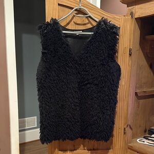 Sophie Max Black Faux Fur Textured Vest